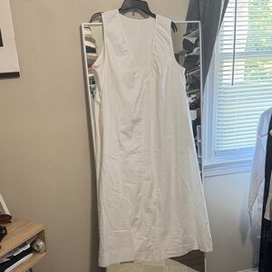 White Sleeveless Dress